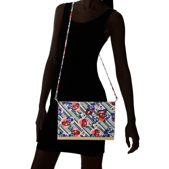 New beautiful bag flowers Aldo - Picture 5 of 13